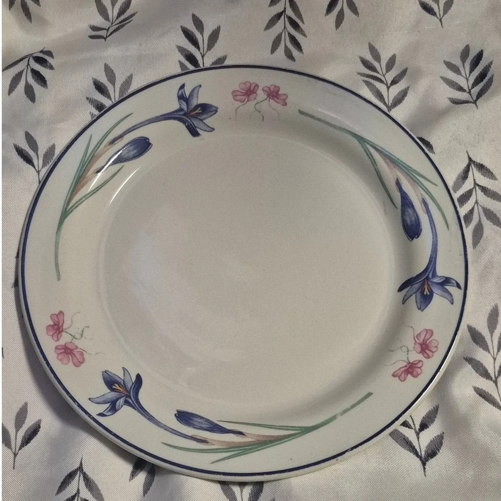 Forever Spring Replacement Dinner Plate Blue Iris Pink Floral 10.5 In